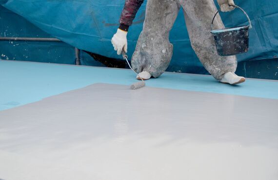 建物の外壁や屋根の部分に防水高価を付与する施工を行います | 高品質な外壁塗装を東海市で行う株式会社C&A